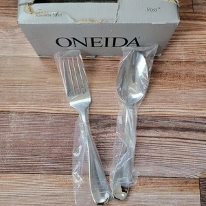 Oneida VOSS Stainless Glossy Flatware Serving Spoon And Serving Fork 9 1/8" NEW - Picture 1 of 7