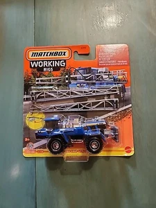 2024 Matchbox Working Rigs MBX Crop Sprayer Blue 1/16 Diecast - Picture 1 of 4