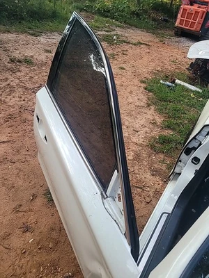 ✅ 2014 - 2022 INFINITI Q50 FRONT PASSENGER RIGHT DOOR CHROME MOLDING UPPER TRIM - Image 1 of 2