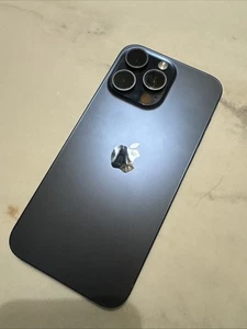 iPhone 15 Pro Max 1 Tb Azul Desbloqueado Excelente Estado - Imagen 1 de 12