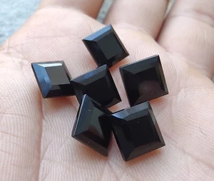 Black Onyx Square Faceted Cut 5mm To 20mm Natural Calibrated Loose Gemstone - Picture 1 of 7