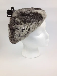 VTG 1950s 1960s Womens Faux? Fur Hat Beret Black Silver Gray Soft Boho Beanie - Picture 1 of 8