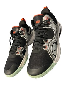 Size 9.5 - Nike Fly.By 2 Mid Black Wolf Grey - Picture 1 of 8