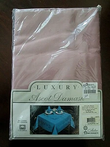 Mantel oblongo Artex Luxury barroco rosa polvorienta 72" x 120"  - Imagen 1 de 5