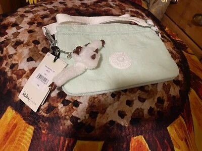 Kipling Crossbodytasche RIRI, zart hell grün, 6 große Fächer, NEU, 79,90 Euro - Bild 1 von 3