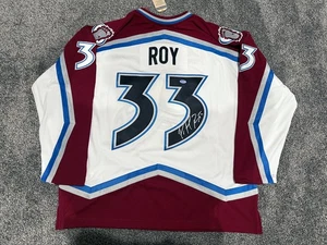 CAMISETA PATRICK ROY Colorado Avalanche FIRMADA AUTO CCM 2001 Copa Certificado de Autenticidad PSA Nueva XXL - Imagen 1 de 6