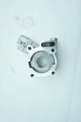 Harley Dyna Super Glide 2009 personalizada OEM doble cámara motor bomba de aceite cubierta 26277-06 Foto 1 de 4