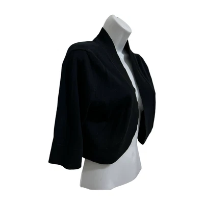 Cárdigan bolero Xhilaration para mujer talla pequeña negro manga corta 1/4 frente abierto Foto 1 de 4