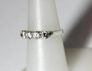 Wunderschöner 925er Zirkonia Ring Größe 7 - 10275 - Bild 1 von 5