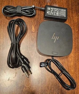 Estación de Acoplamiento HP USB-C Dock G5 5YH26AV#ABA + Adaptador 65W Foto 1 de 3