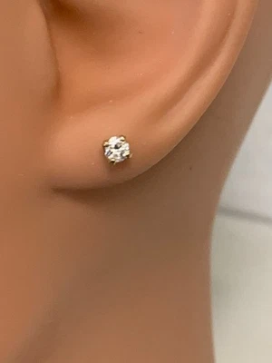 Pendiente de oro amarillo de 14k.15 ct diamante redondo PENDIENTE ÚNICO NO UN PAR Foto 1 de 4