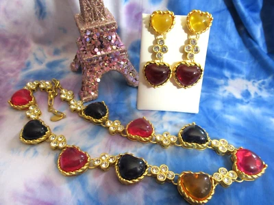 Collar y Pendientes Corazones Gripoix Joya Magnate Tono Dorado Mate Resina Vertida NUEVO Foto 1 de 4