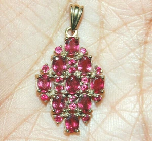 10K Solid Yellow Gold Pendant Necklace Pink Ruby Gemstones Cluster Free Shipping - Picture 1 of 8