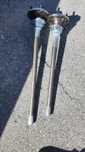CURRIE 9" FORD 63" STREET ROD REAR AXLES W/TORINO FLANGED CE-UHR56INX - Picture 1 of 7