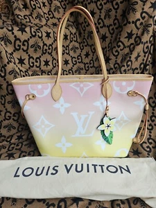 Louis Vuitton Summer By the Pool Collection 2022 Neverfull Brand New LV Tote - Picture 1 of 17