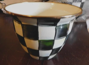 MACKENZIE-CHILD'S  COURTLY CHECK ENAMEL CHECK LARGE FLOWER POT,NEW - Picture 1 of 1