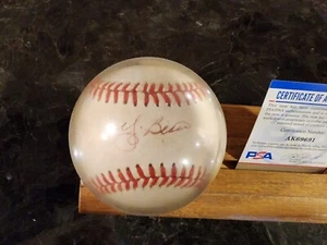 Yogi Berra Single Signature Baseball PSA - Picture 1 of 1