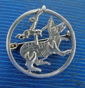 ORTAK Sterling Silver Orkney Scottish Brooch h/m 1975 Edinburgh MAESHOWE DRAGON - Picture 1 of 6