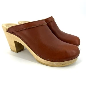 Zueco sin cordones de madera con respaldo abierto de tacón alto No.6 Old School talla 37 EU, 7US Bourbon - Imagen 1 de 11