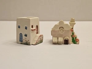 2 Vintage Miniatur Keramik Häuser Cottages Griechenland Bermuda Handarbeit - Bild 1 von 9