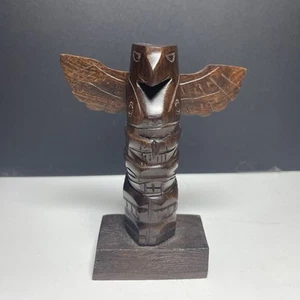 Totem in legno intagliato a mano alto 4,5" legno - Foto 1 di 7