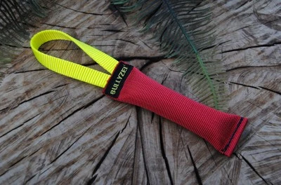 Beißwurst Feuerwehrschlauch 25 cm ROT, 1 Schlaufe Nylon gelb, Dummy schwimmfähig - Bild 1 von 2