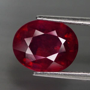 ES 3.30 ct. Rubí Natural Oval Rojo Nigeria - Imagen 1 de 4