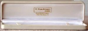 NEU weiß aufklappbares ARMBAND GESCHENKBOX von R KAUFMAN Florida PALM BEACH Mall - Bild 1 von 4