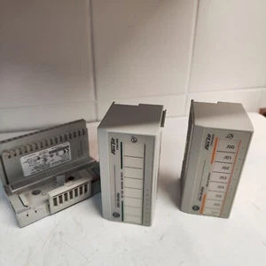 Allen-Bradley 1794-OW8 e 1794-OB8 e 1794-TB3 - Foto 1 di 5