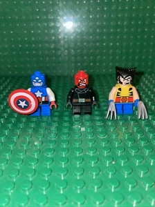Lego Marvel Short Minifigures Trio. Capt. America, Red Skull, & Wolverine - Picture 1 of 4