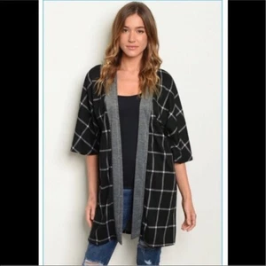 Twenty Ten Women's Sz S Black and White Plaid Checkered Cardigan - Picture 1 of 2