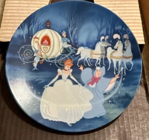 Cinderella Disney Collector Plate Bibbidi, Bobbidi Boo 1988 Bradford Exchange - Picture 1 of 4
