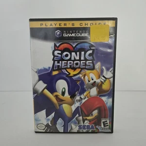 Sonic Heroes (Nintendo GameCube, 2004) - No Manual NOT TESTED SCRATCHED - Picture 1 of 6