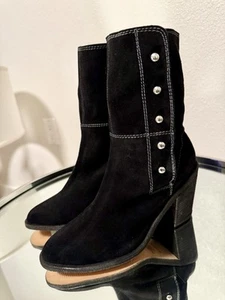 New Steve Madden Black Soft Suede Ankle Boots Limited Edition Rare Size 7 EU 38 - Picture 1 of 6