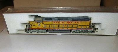 KATO N SCALE #176-20F UNION PACIFIC SD40 ROAD #3054 - Image 1 of 4