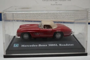 CARARARAMA MODELS - MERCEDES-BENZ 300SL - ROT - MASSSTAB 1:72 SPUR 00 MODELLAUTO - Bild 1 von 5