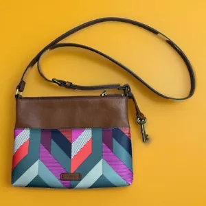 FOSSIL Fiona Multicolor Chevron Coated Canvas Satchel Crossbody Bag Purse Med - Picture 1 of 18
