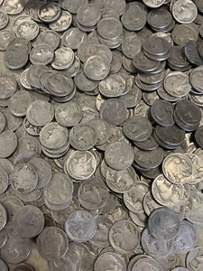 Lot of 23 Buffalo / Indian Head Dateless Nickles Nickel Coins Same Day Shipping - Picture 1 of 1