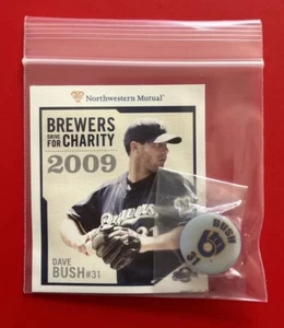 MILWAUKEE BREWERS DAVE BUSH 31 Collector Player Pin & Baseball Card 2009 MLB SGA - Picture 1 of 3