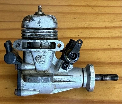 O.S. Engine MAX 10LA Nitro Model Airplane SEIZED Engine LA 10 For Parts Fix GS18 - Image 1 of 4