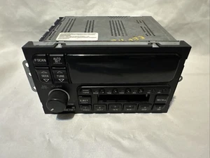 Delco Electronics 2001 OEM estéreo de automóvil de fábrica para varios vehículos GM diferentes - Imagen 1 de 6