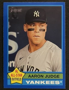 2025 Topps Heritage #380 Aaron Judge Blue Border - Imagen 1 de 2