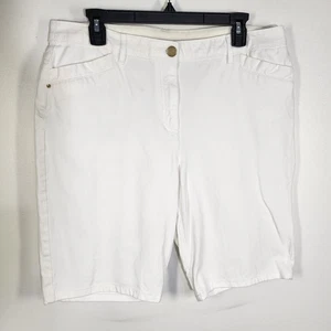 Chico's Womens Jean Denim Shorts Size 2.5 Large 14 White Casual Stretch Bermuda - Picture 1 of 11