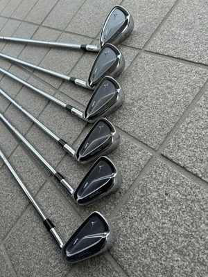 Mizuno MP64 5,7,8,9 iron set 6 pieces Shaft DG S200 USED Good Condition - Image 1 of 4