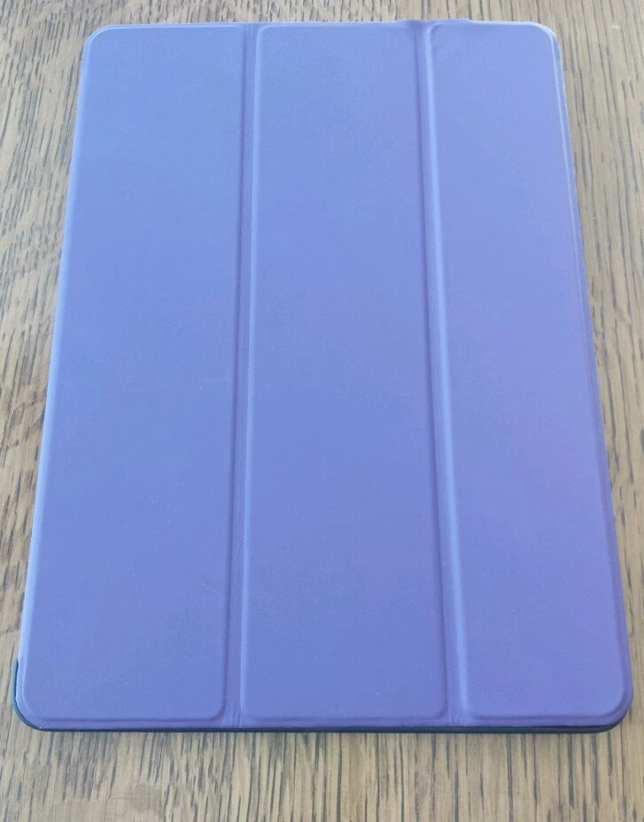 FUNDA KHOMO APPLE IPAD AIR MORADA SUPER DELGADA CON RESPALDO DE GOMA  Foto 1 de 1