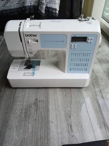 Brother FS-40WT Sewing Machine - Picture 1 of 6