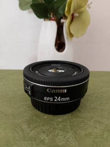 Canon EF-S 24mm STM Macro Objektiv - gebraucht - Bild 1 von 9
