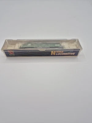 N Scale Life-Like 7841 BN Burlington Northern GP38 Diesel Locomotive #2098 Train - Image 1 of 4