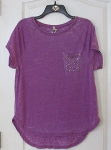 Camiseta Seven7 One Pocket Embellecida Seleccionar Color/Talla Mujer Talla S-XXL NUEVA CON ETIQUETAS PRECIO DE VENTA SUGERIDO POR EL FABRICANTE $39 - Imagen 1 de 18