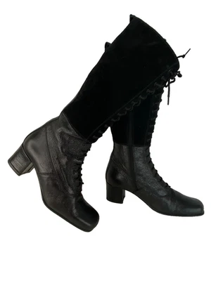 Botas de cuero gamuza negras vintage años 60 4 34 niñas 2.5 Italia tacón alto con cordones Foto 1 de 4